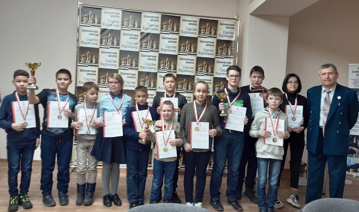 Завершился региональный этап всероссийских соревнований по шахматам «Белая ладья» среди команд общеобразовательных организаций.